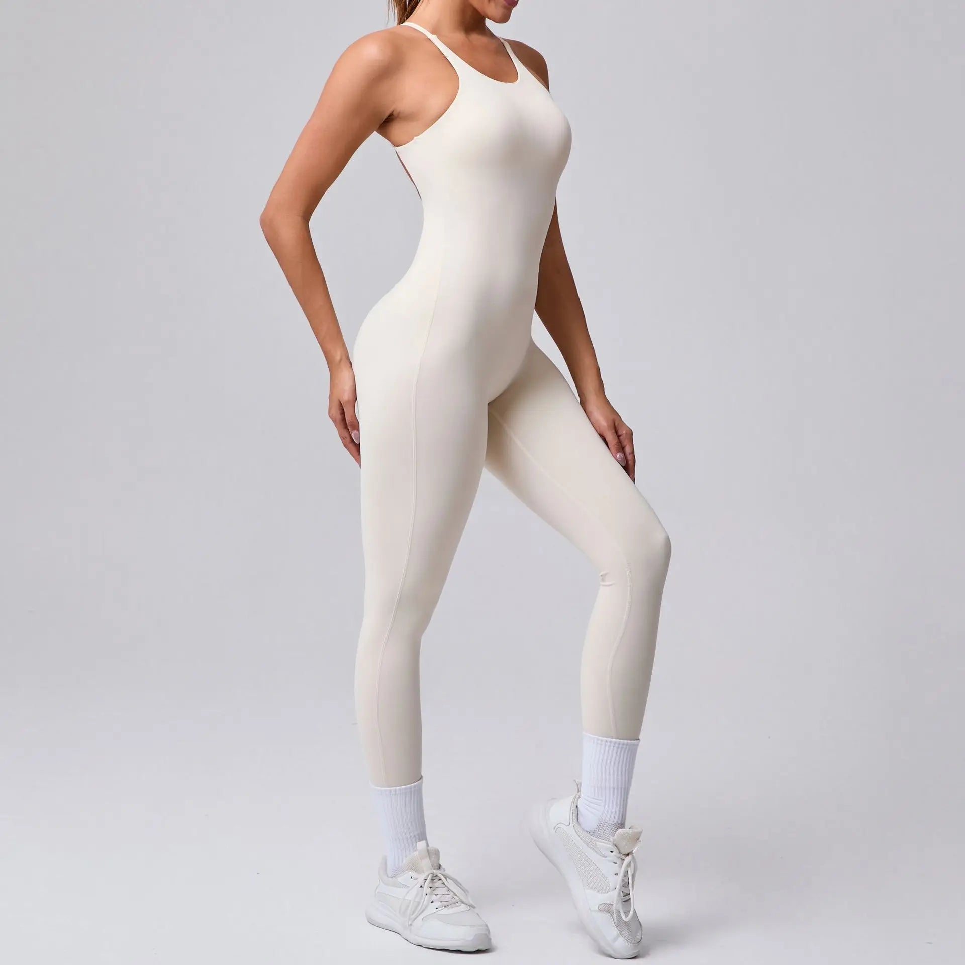 2025 New Sexy Back Cross Straps Beauty Back Peach Hip Tight One-piece Gym Workout Yoga Suit Women Sports Fitness Rompers Gym