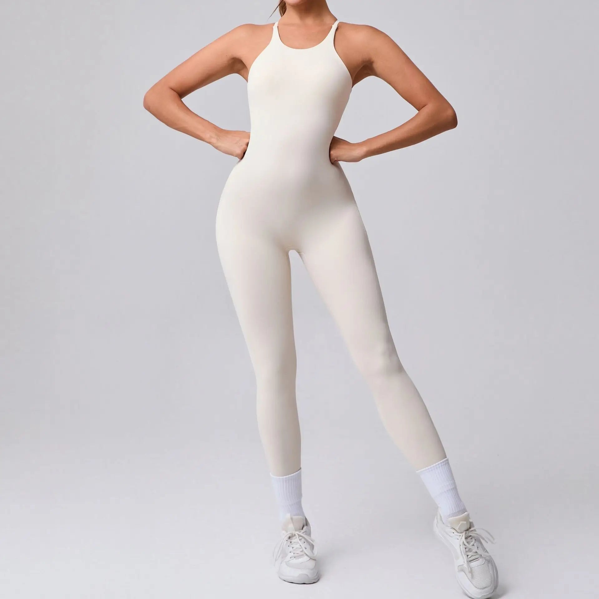 2025 New Sexy Back Cross Straps Beauty Back Peach Hip Tight One-piece Gym Workout Yoga Suit Women Sports Fitness Rompers Gym