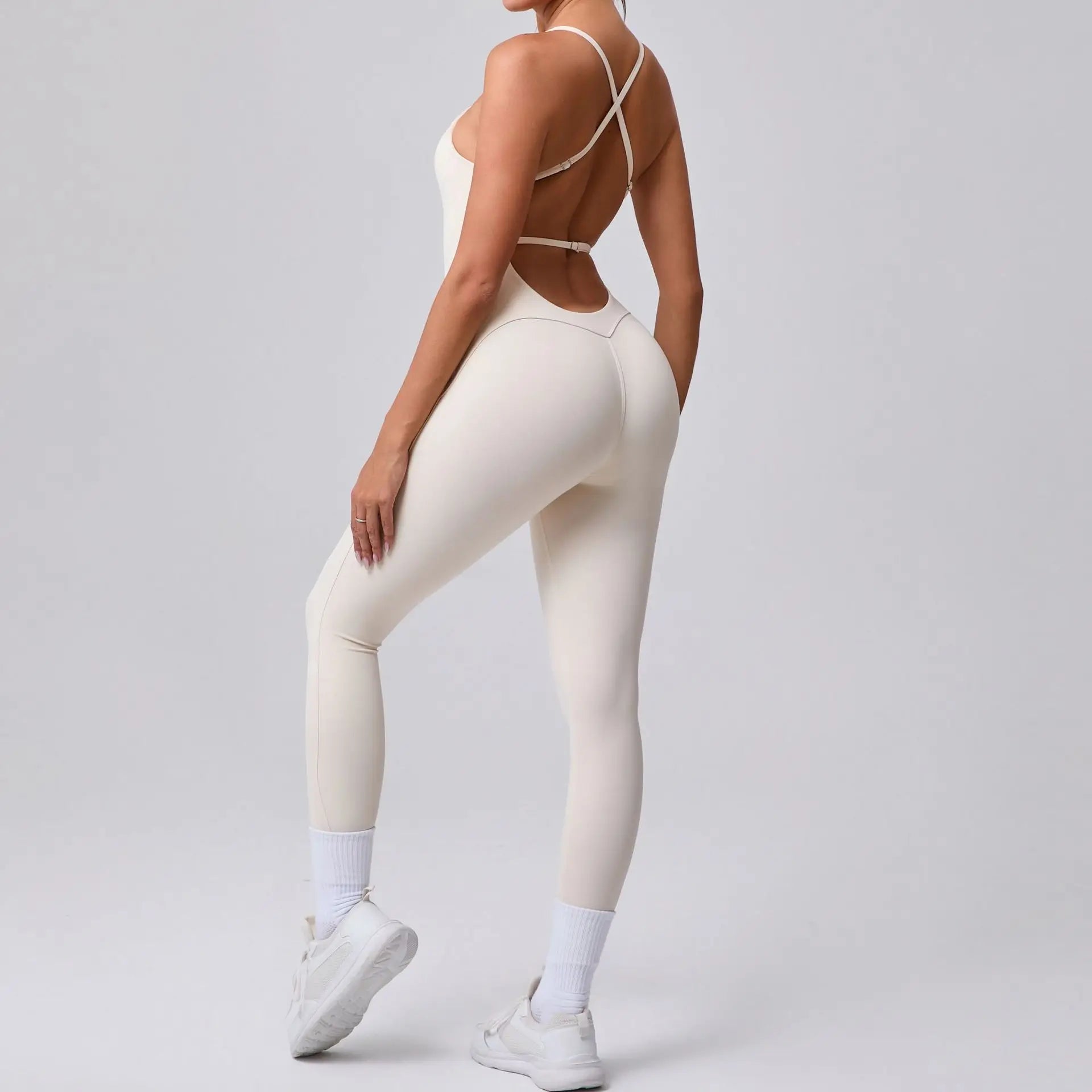 2025 New Sexy Back Cross Straps Beauty Back Peach Hip Tight One-piece Gym Workout Yoga Suit Women Sports Fitness Rompers Gym