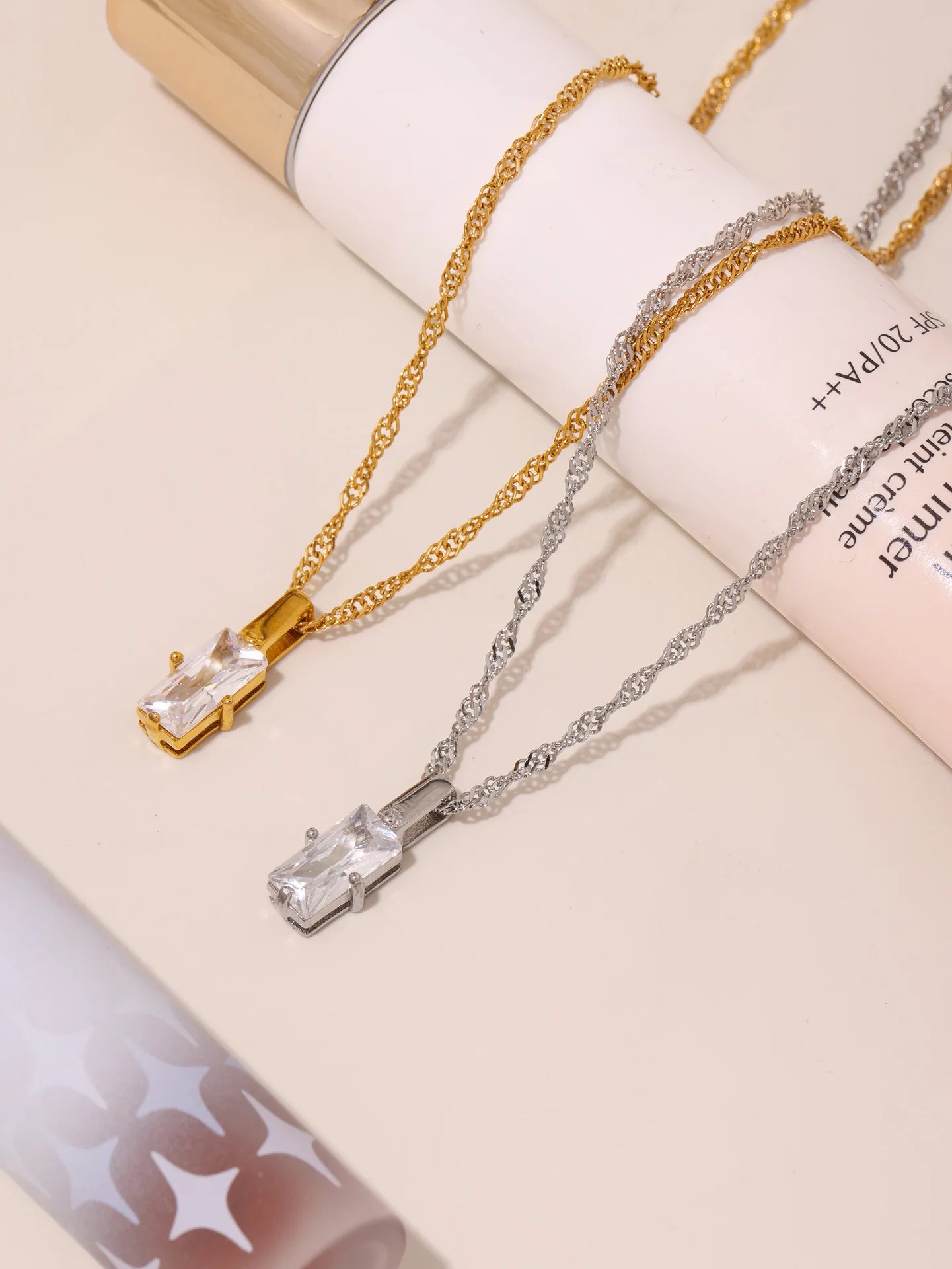 Minimalist Layered Baguette Pendant Necklace