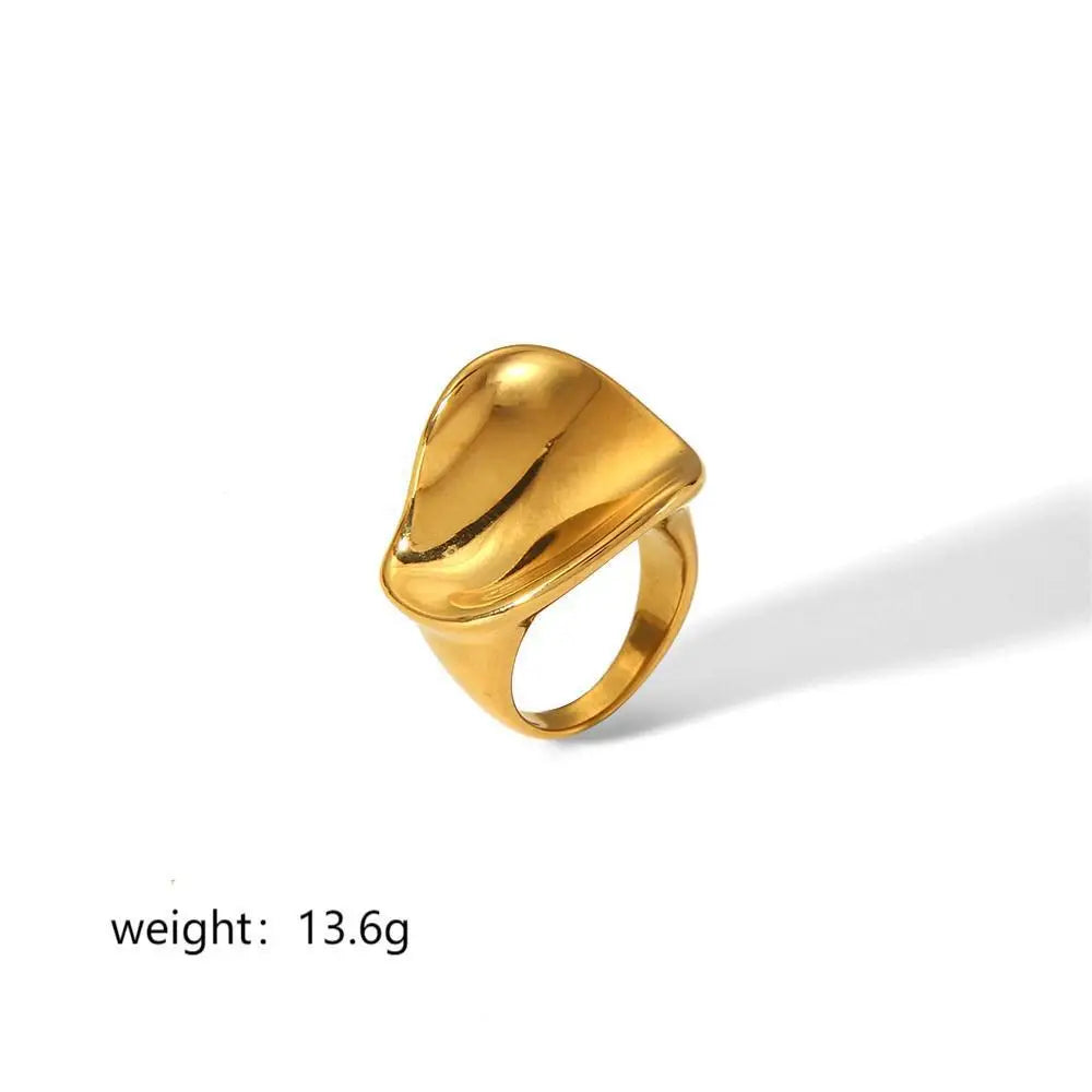 Statement Gold Ring Set