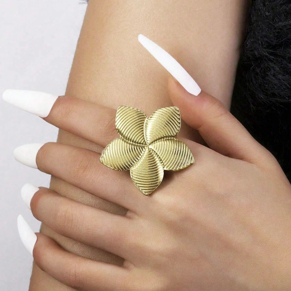 Iconic Motif Statement Ring Set