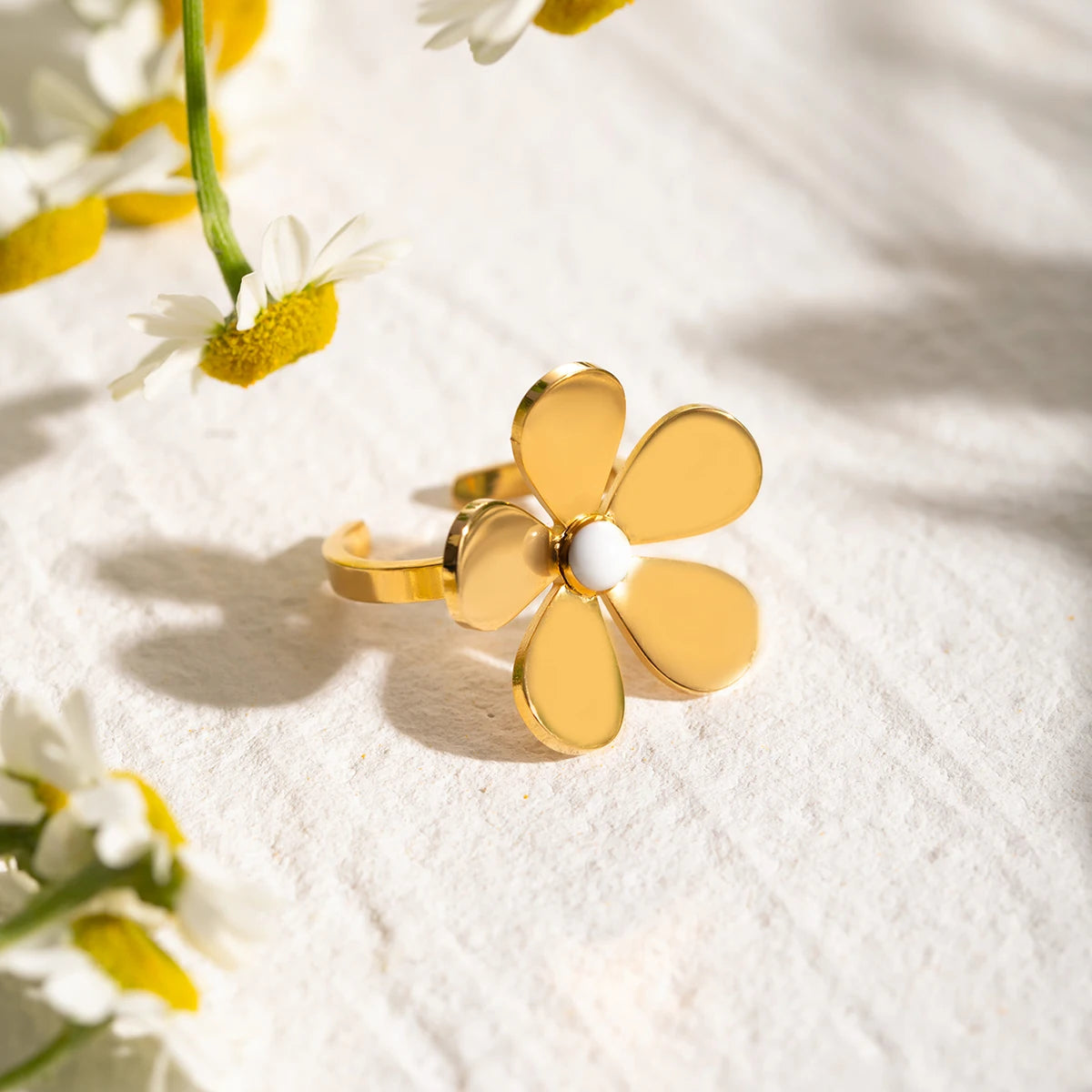 Iconic Motif Statement Ring Set