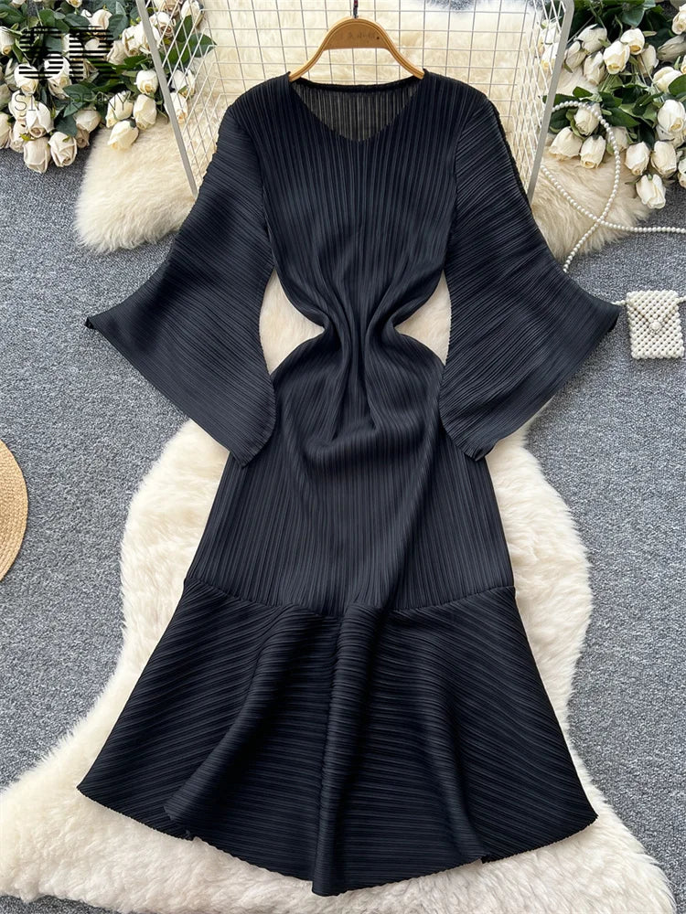 Pleated Flare Sleeve Midi Dress