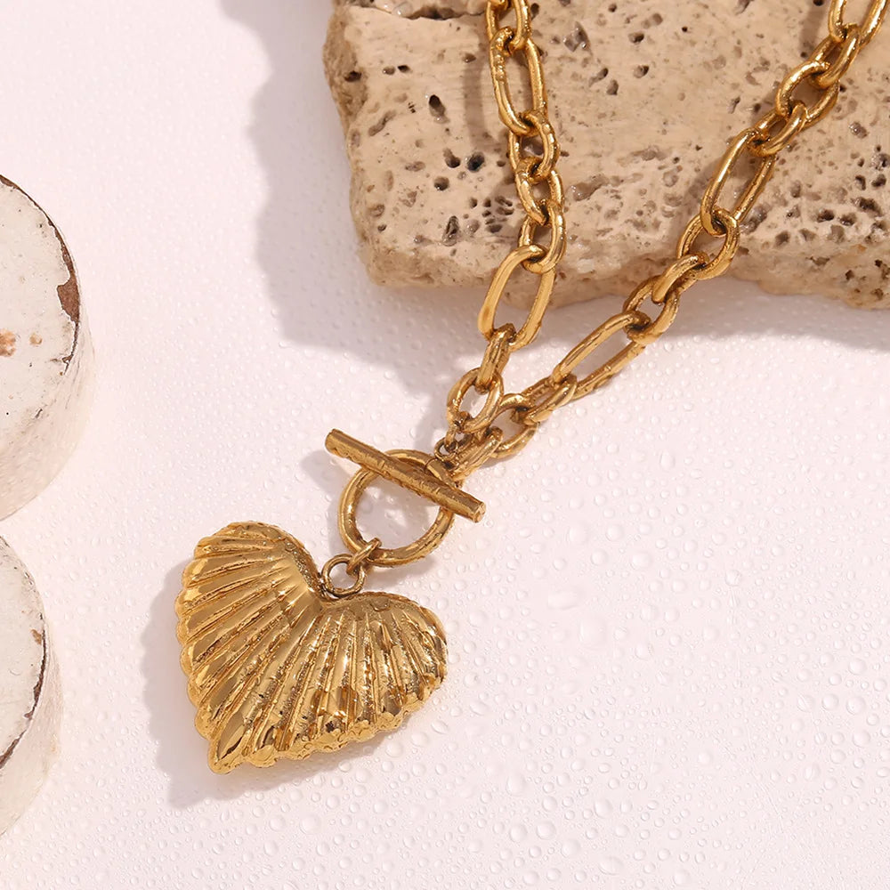 Golden Heart Pendant Necklace