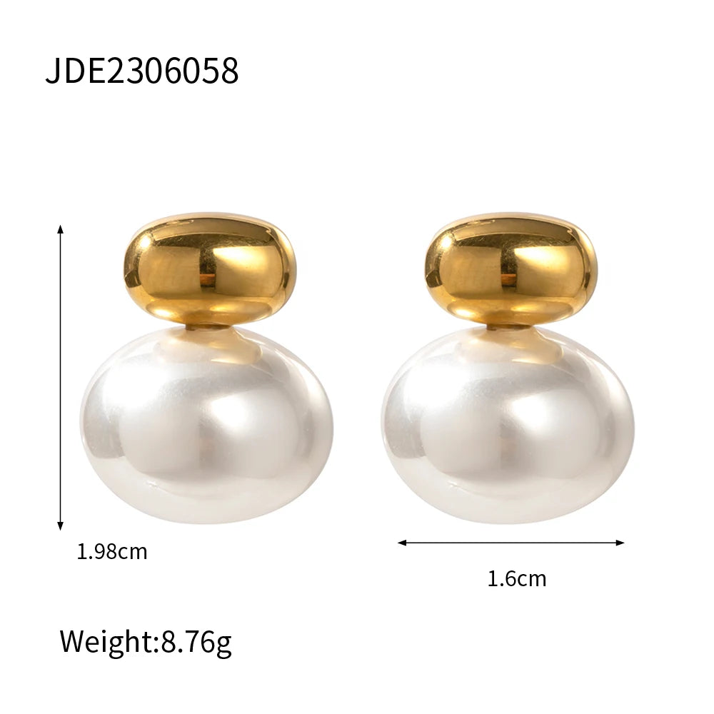 Classic Pearl Stud Earrings