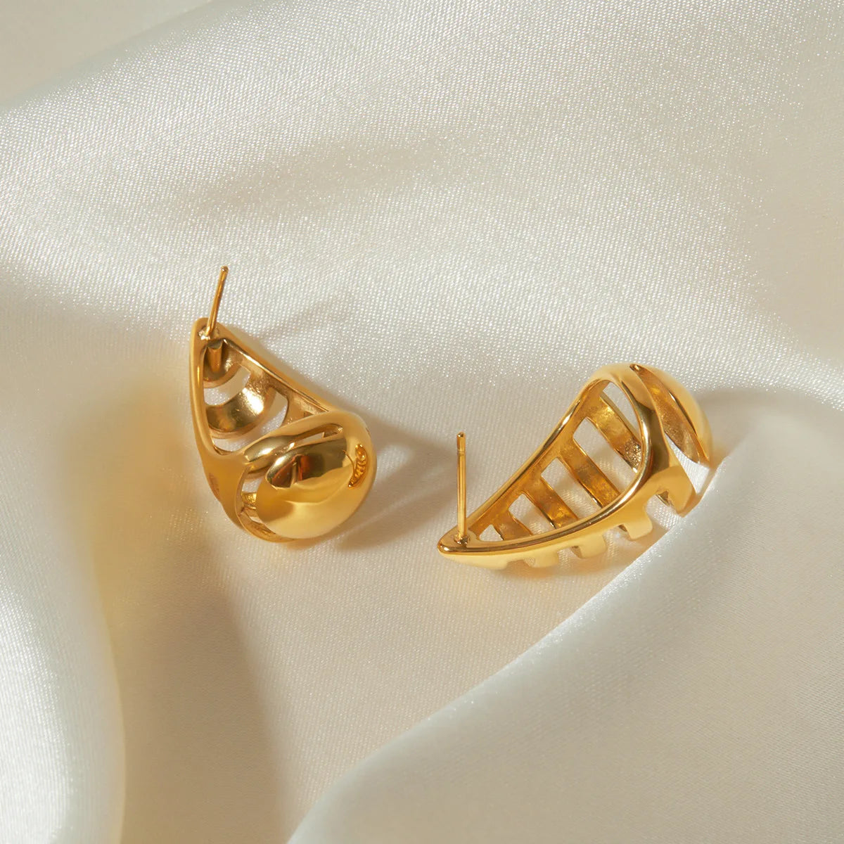 Openwork Spiral Teardrop Earrings