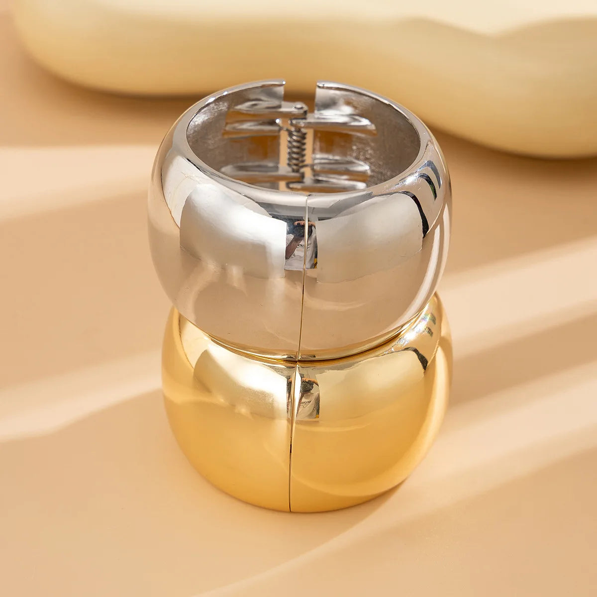 Bold Chunky Sculpted Cuff & Ring Set – Gold & Silver Finish