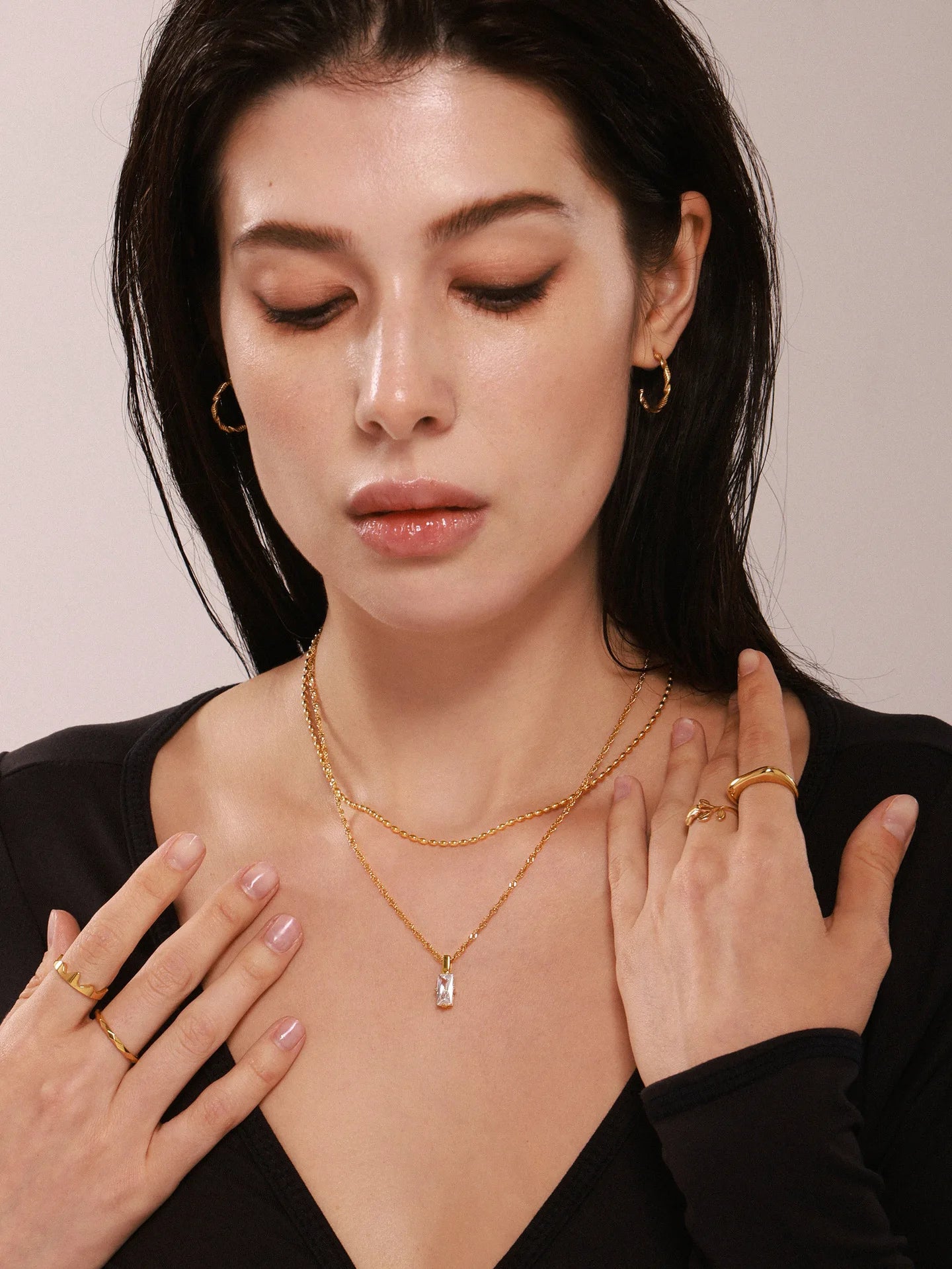 Minimalist Layered Baguette Pendant Necklace