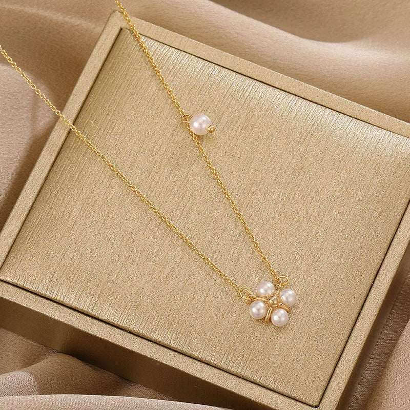 Petal Pearl Necklace