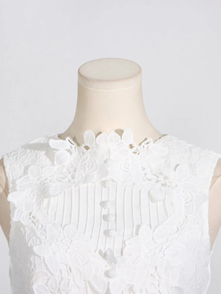 Elegant Lace Pleated Midi Dress