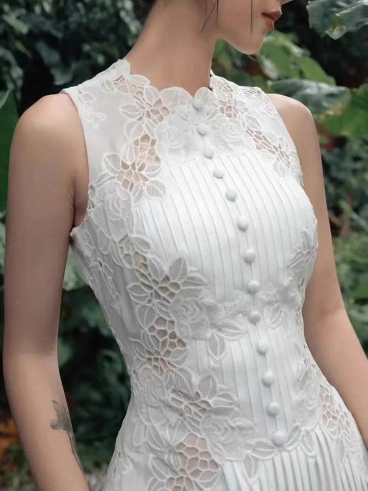 Elegant Lace Pleated Midi Dress
