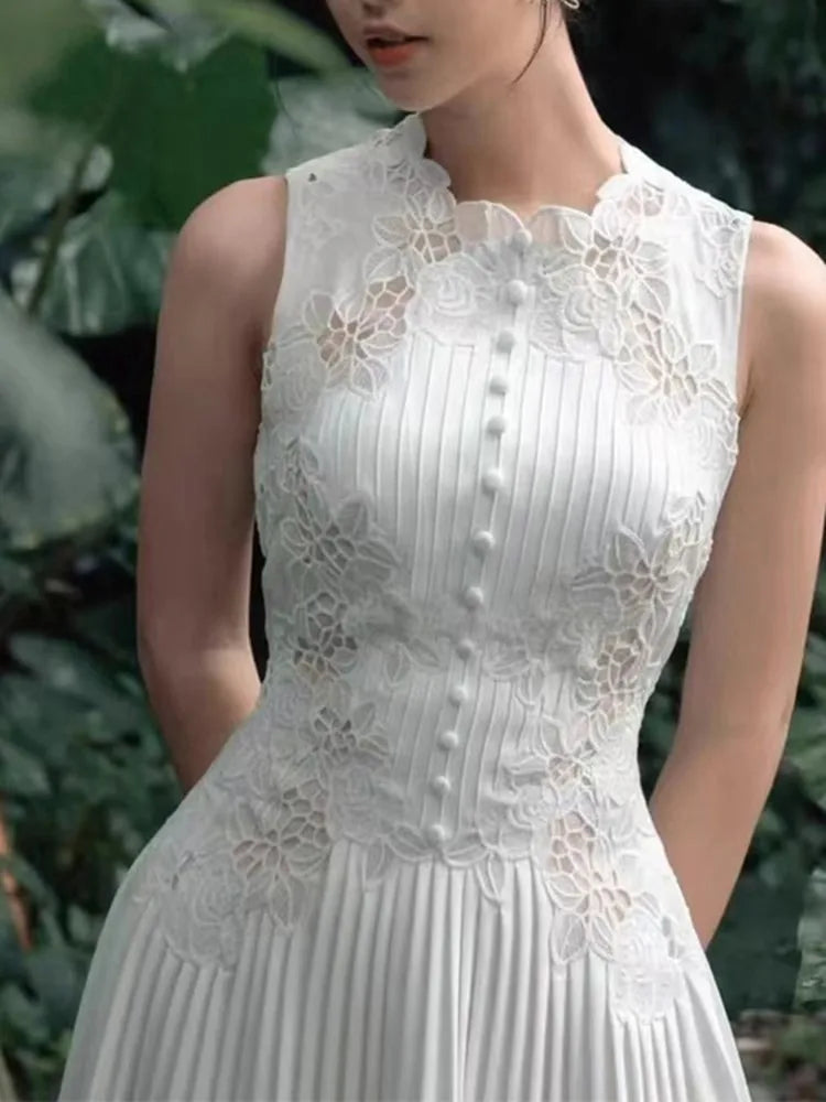 Elegant Lace Pleated Midi Dress