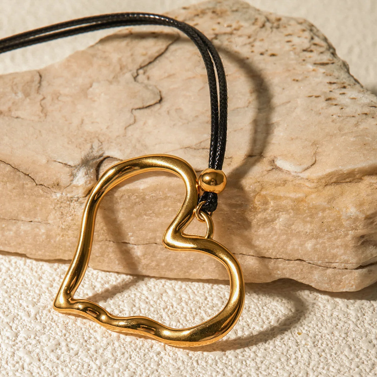 Open Heart Pendant Necklace