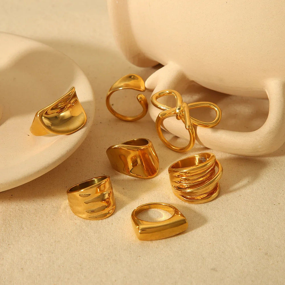 Statement Gold Ring Set