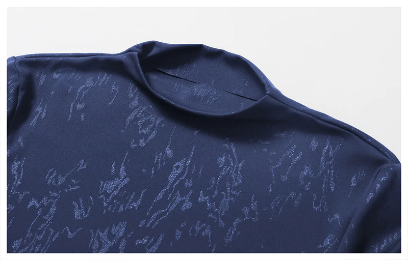 Long Sleeve Seamless Mock Neck Crop Top