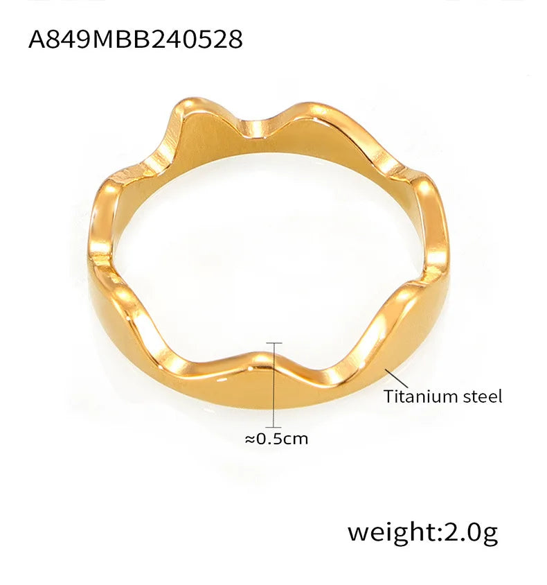Minimal Crown Stacking Ring