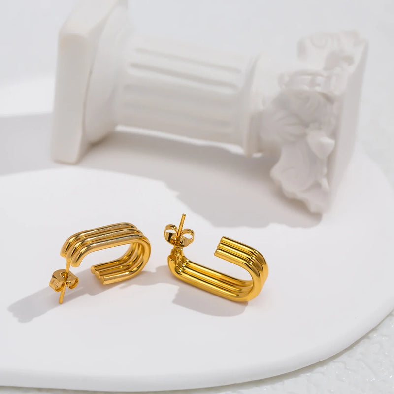 Vesa Earrings