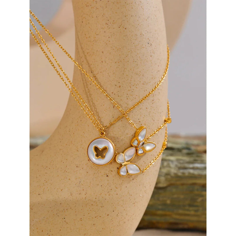 Belle Necklace