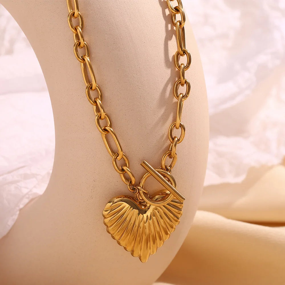 Golden Heart Pendant Necklace