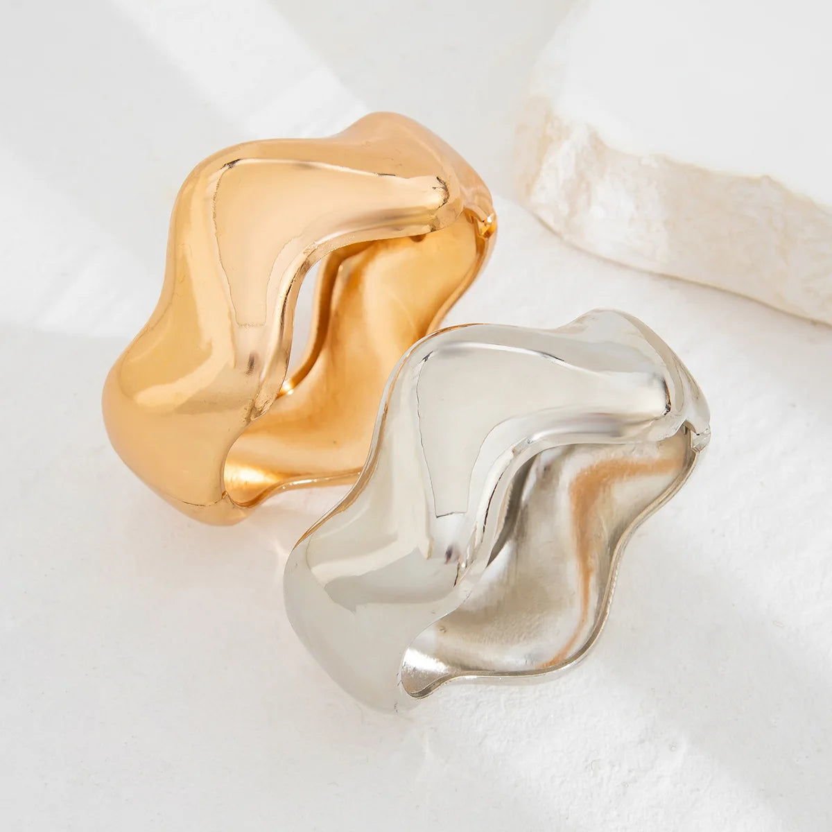 Bold Chunky Sculpted Cuff & Ring Set – Gold & Silver Finish