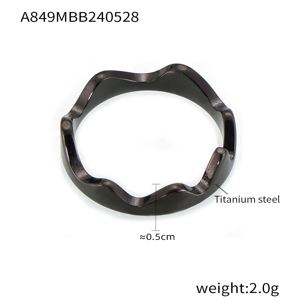 Minimal Crown Stacking Ring
