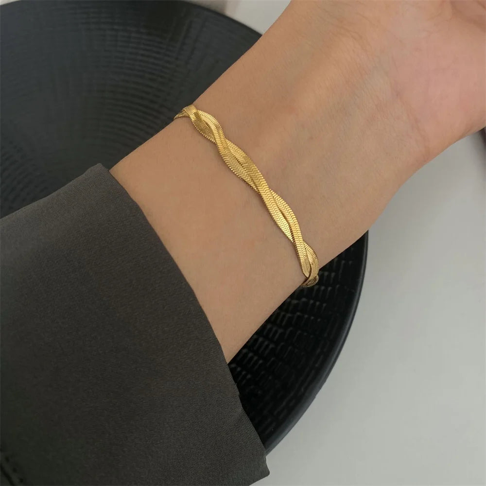 Wavy Herringbone Bracelet
