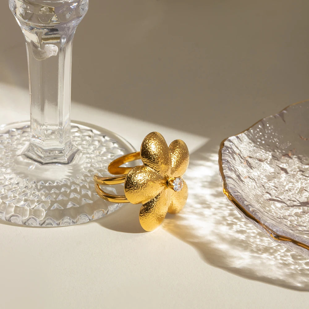 Iconic Motif Statement Ring Set