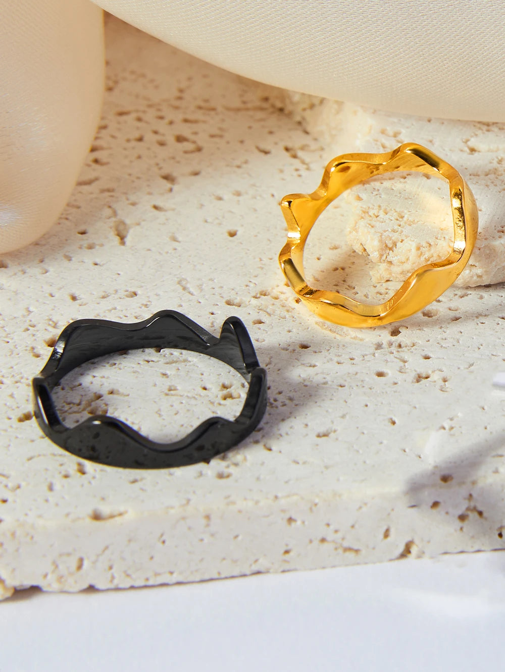 Minimal Crown Stacking Ring